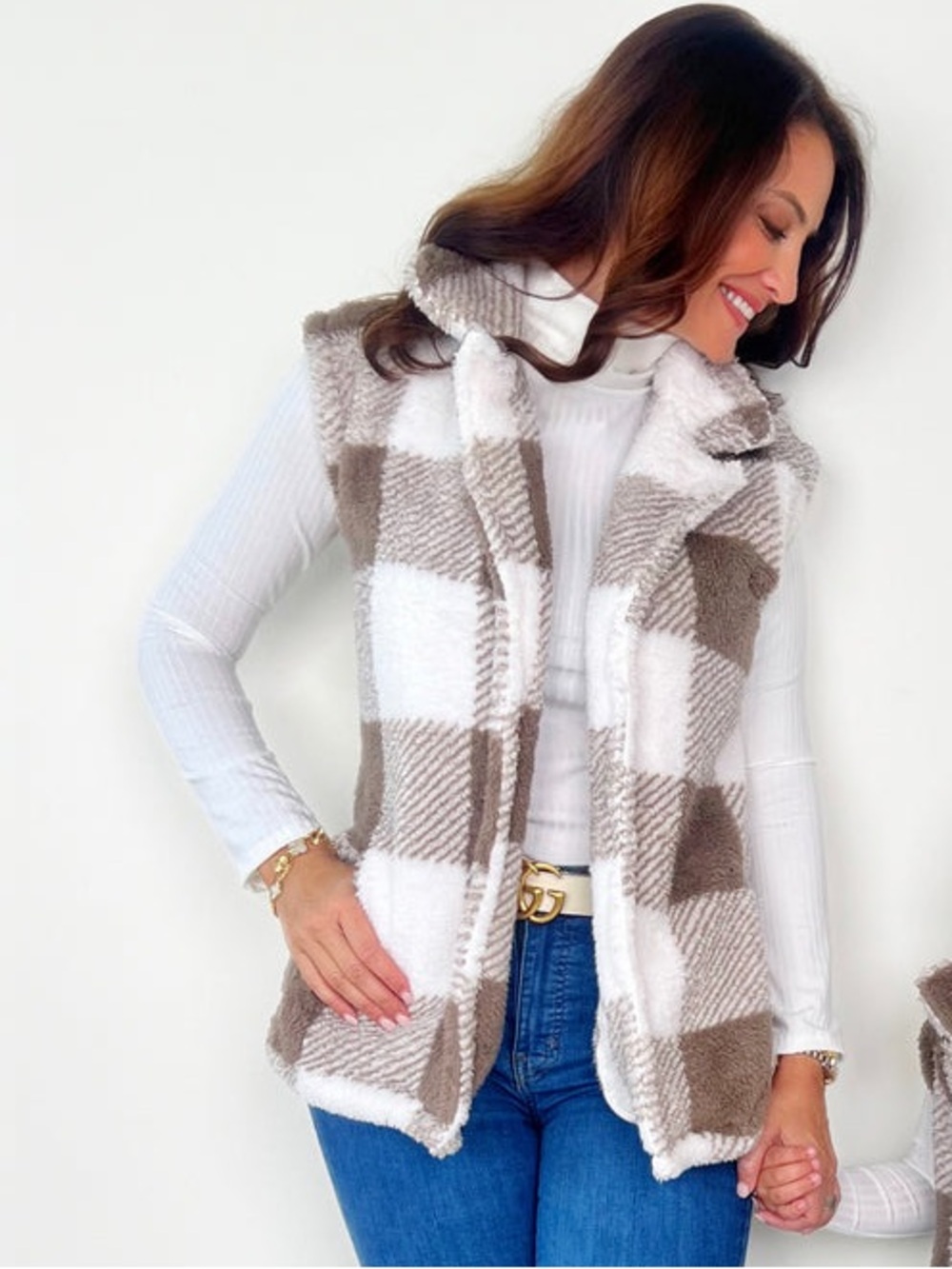 Mia Belle Girls Cozy Faux Fur Plaid open front Vest brown white mom medium
